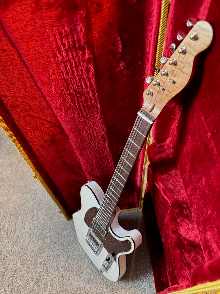 Celestial T-Style - Translucent White w/ tortoise pickguard and binding